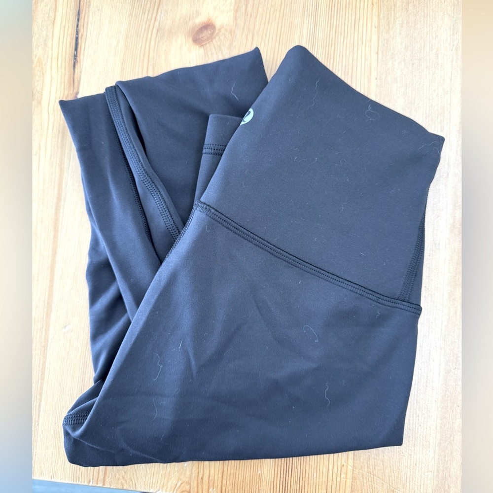 Lululemon Wunder Train Leggings 28”